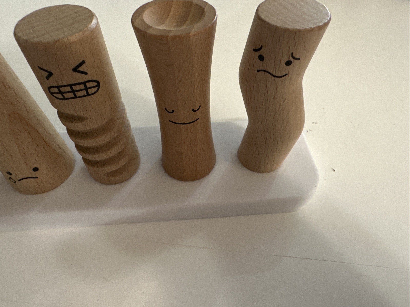 Lovevery Wooden Emotion Peg Dolls Set Montessori Kids Educational Toy Faces Q46