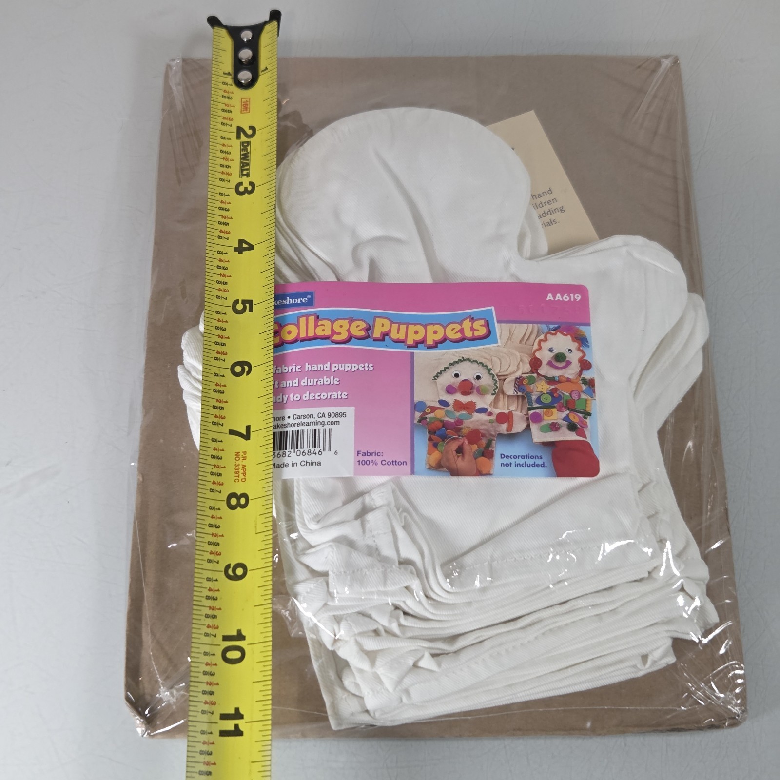Lakeshore Blank White Collage Puppets Set Of 15 Ready For Decoration – NEW