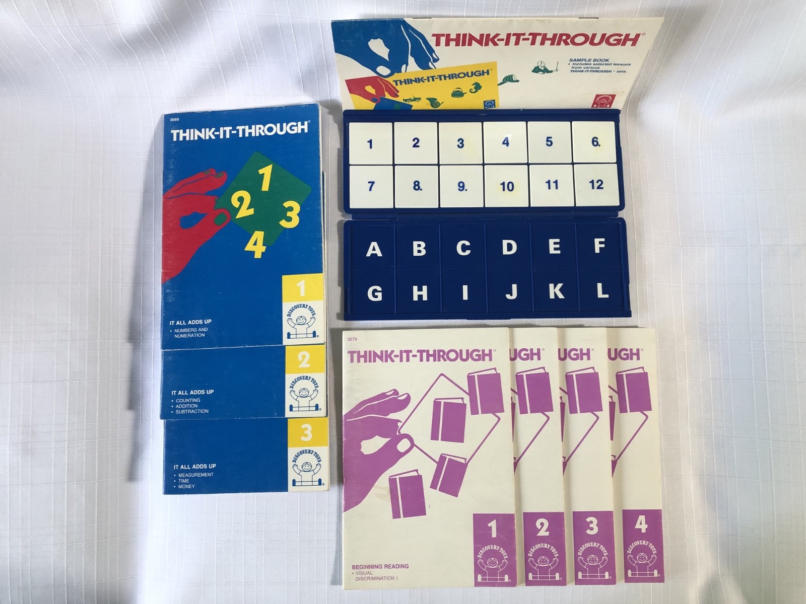 VTG DISCOVERY TOYS Think-It-Through Tiles 1989 – 8 Booklets – Math & Reading