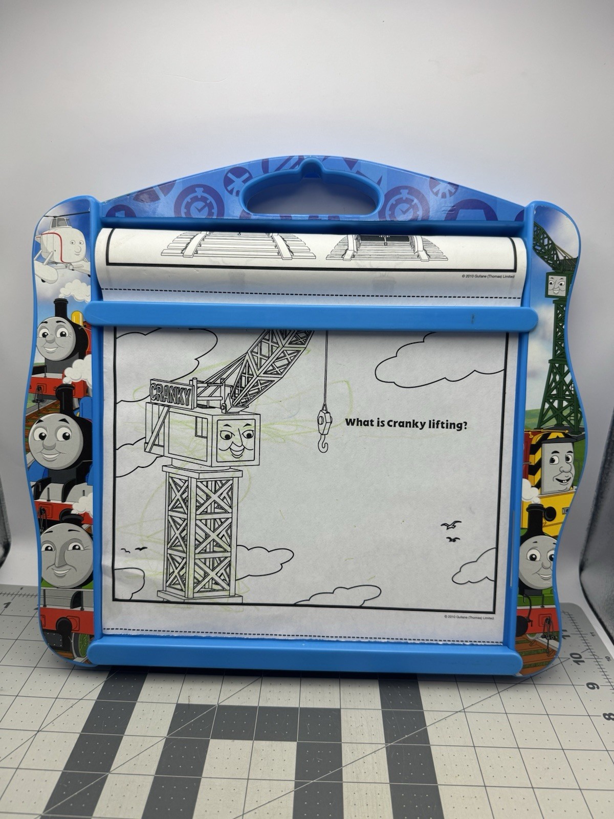 Thomas & Friends Rolling Art Desk And Activity Pages