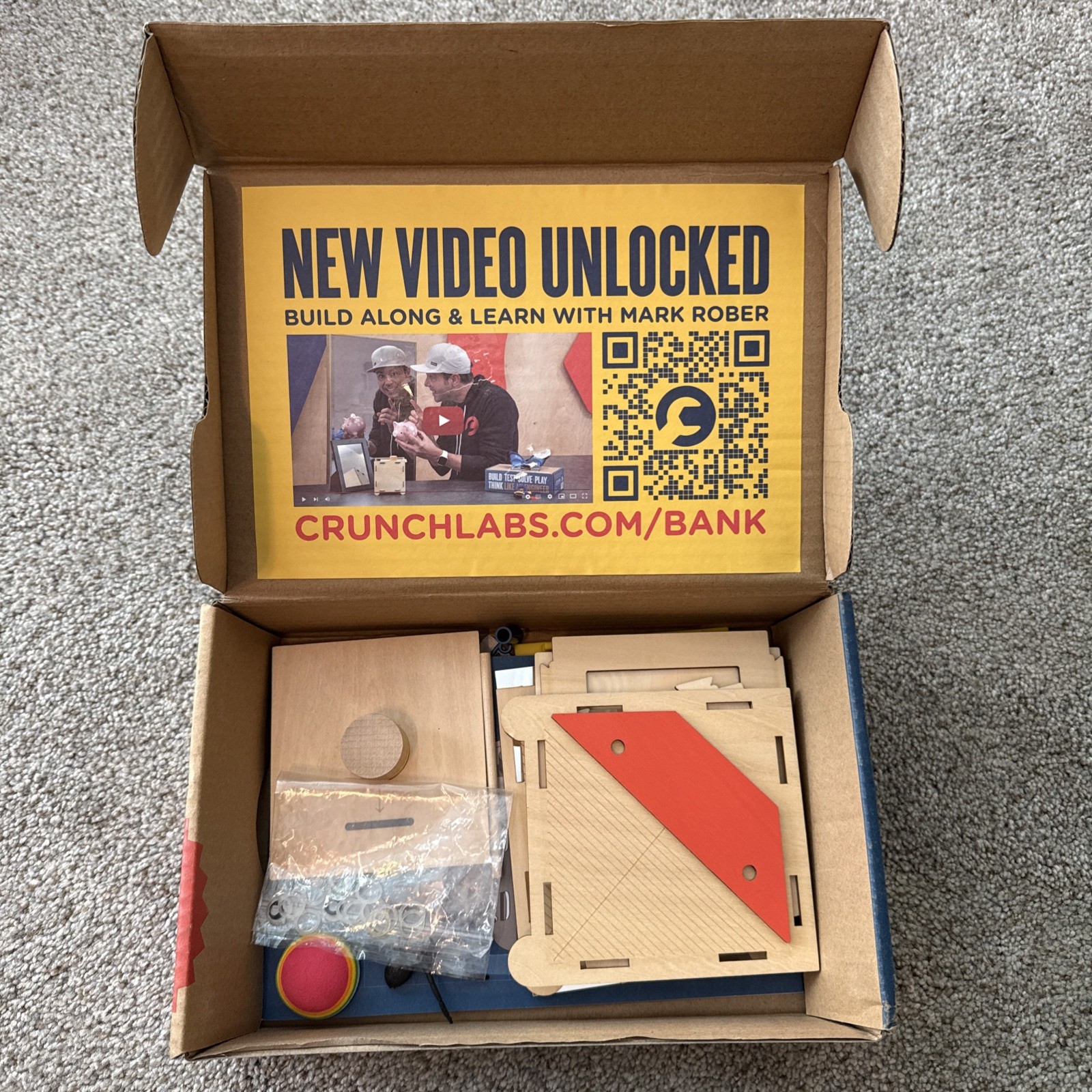 Crunch Labs Build Box by Mark Rober Year 1: Mirror Bank (BUILT – TAKEN APART)