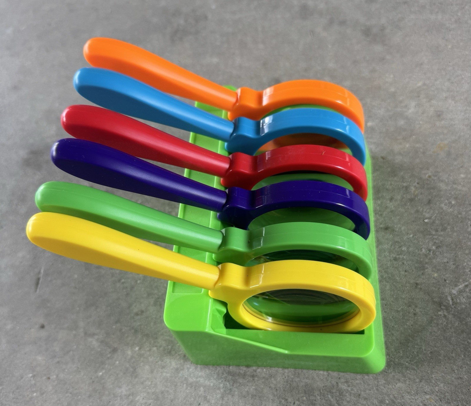 Primary Science Jumbo Magnifiers with Stand – 6 PCs Set