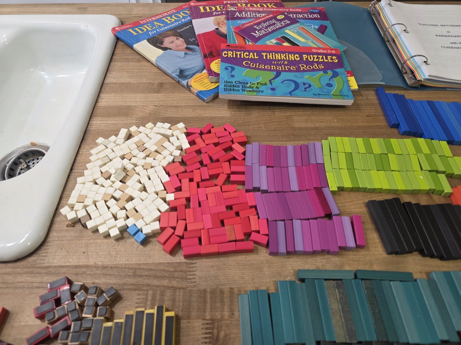 500 pcs Wooden Cuisenaire Rods Lot Home School Math Manipulatives w/books