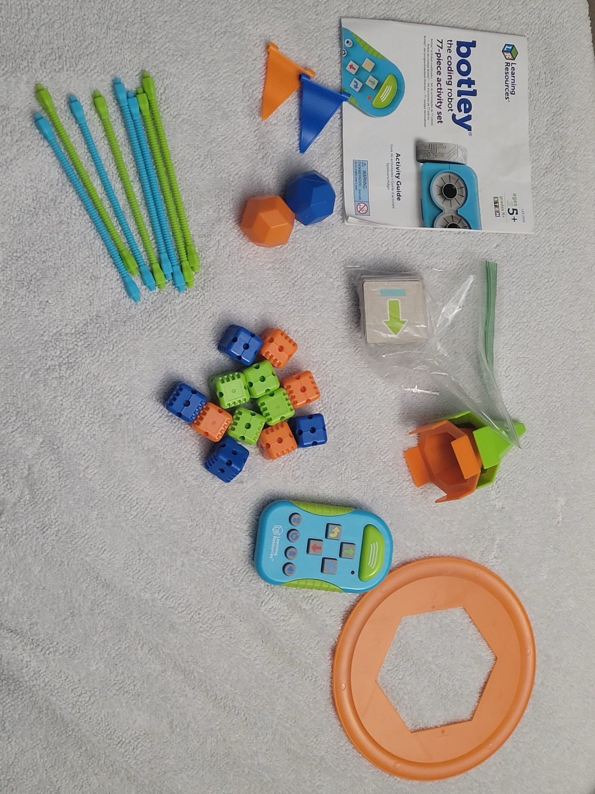 Botley The Coding Robot 77-PC Activity Set From Learning Resources STEM Ages 5+