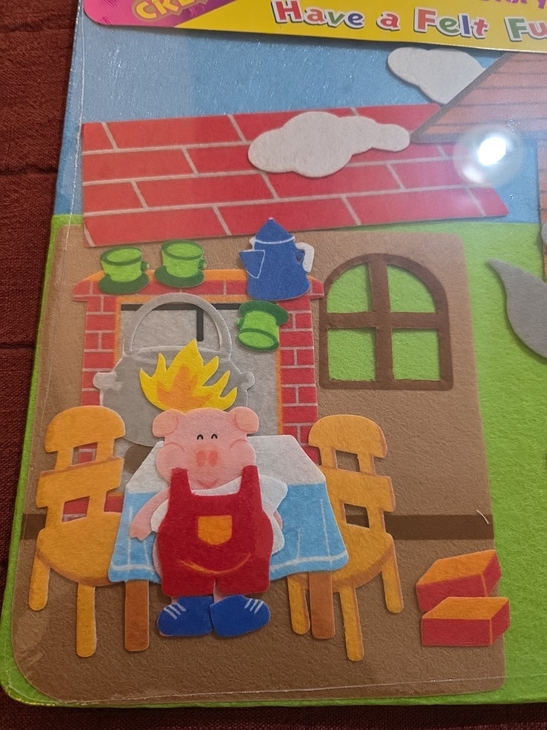 Felt Creations Story Board Three Little Pigs Original New! Hard To Find! Cute!