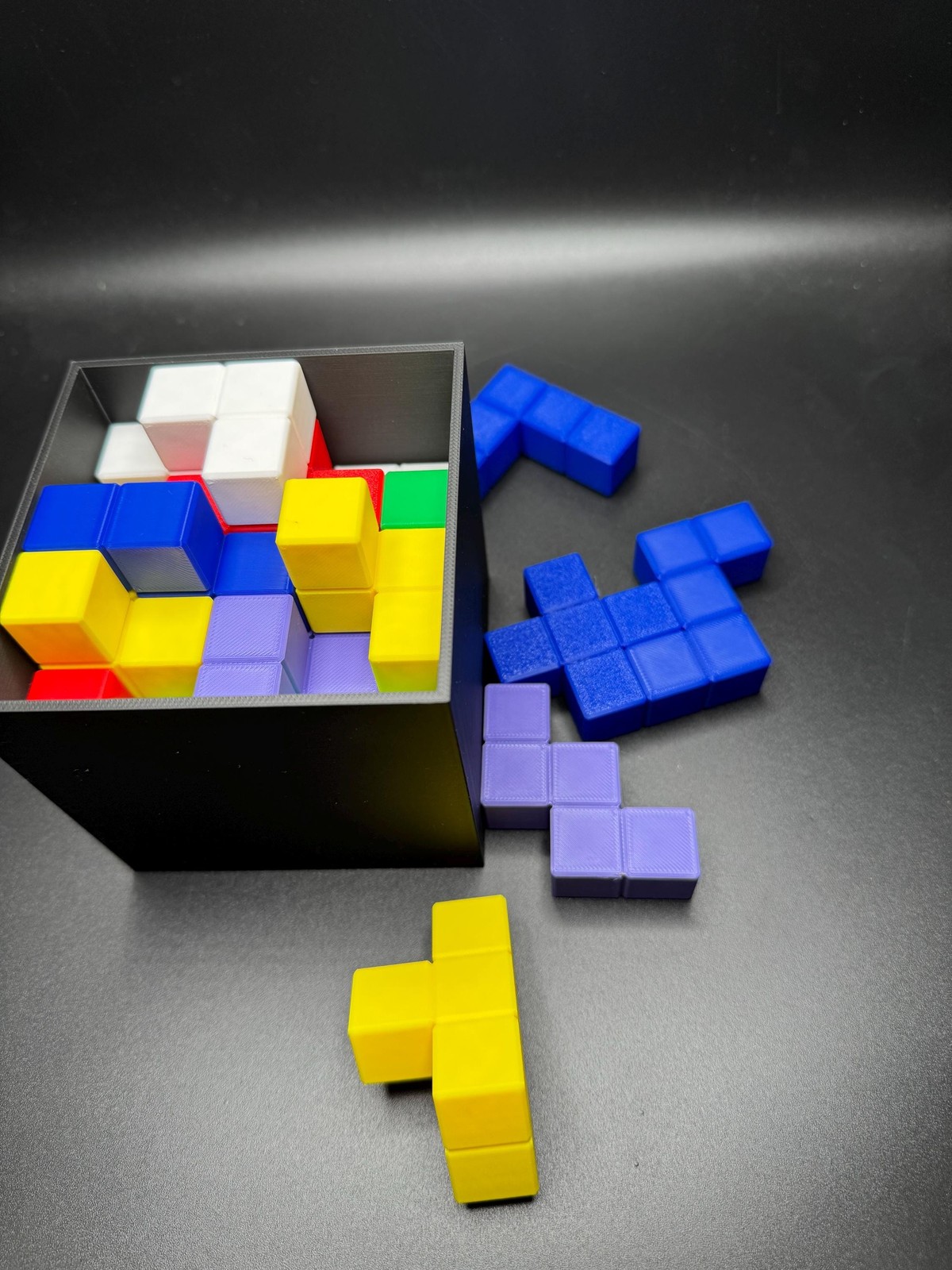 Pentacubes Brain Teasers – Pack 25 Unique Pentacubes in a Cube, Very
