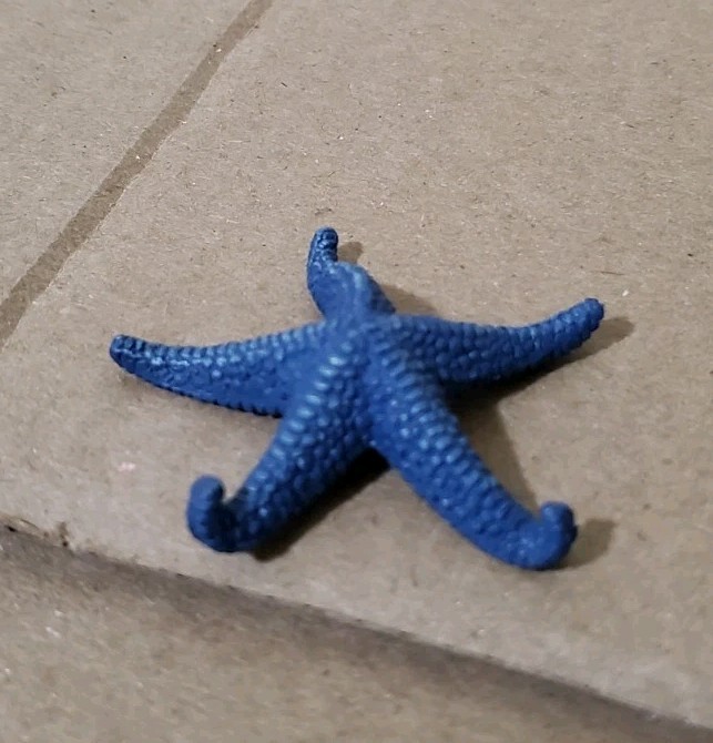 Safari Ltd Blue Sea Star Starfish Figure Ocean Sea Life Toy Collectible