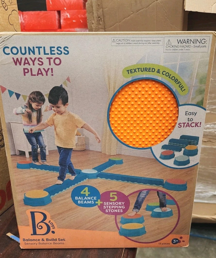 B. toys Interlocking Balancing Beams – Balance & Build Set