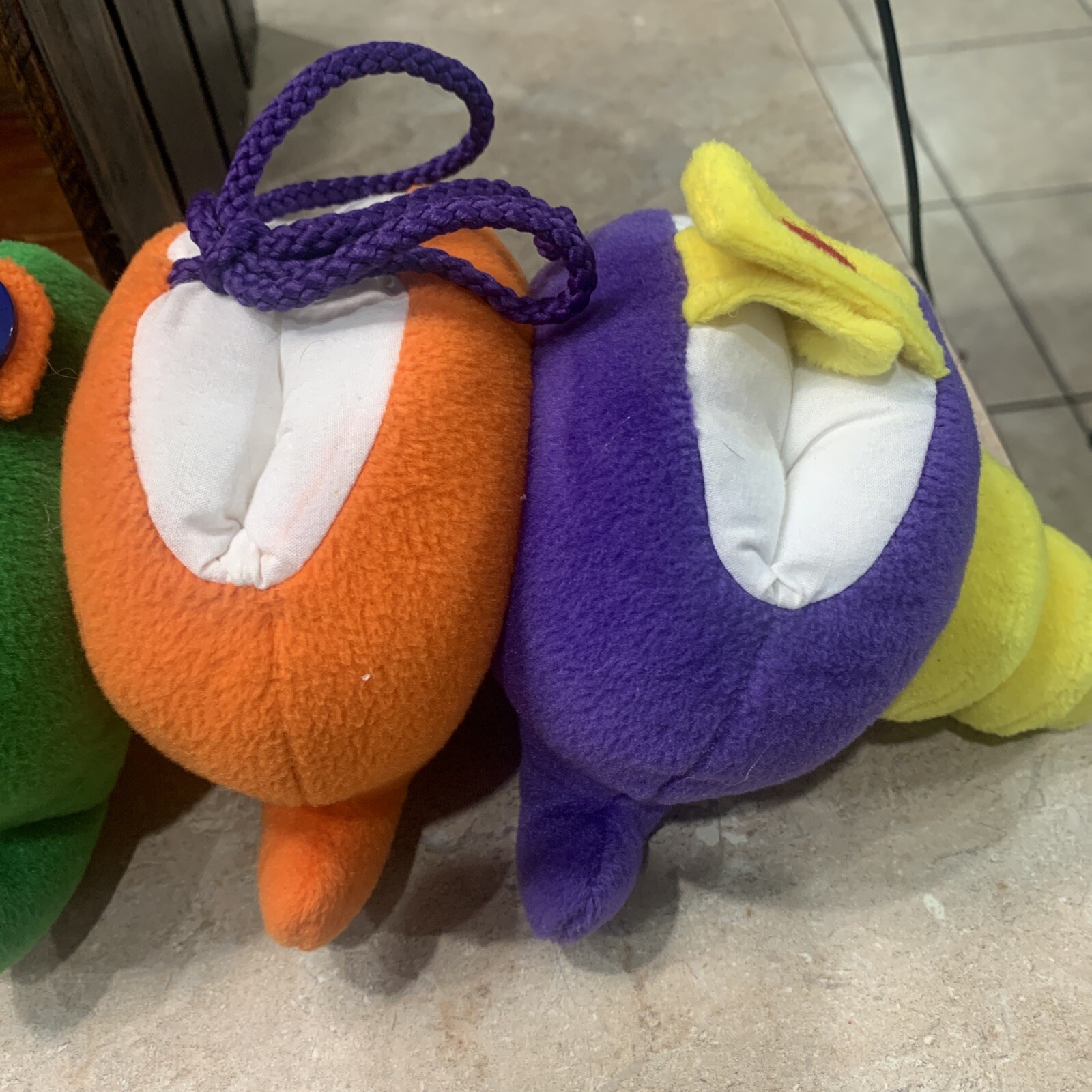 21″ Discovery Toys Caterpillar Dress-A-Pillar Plush Learning Toy 2012 Used