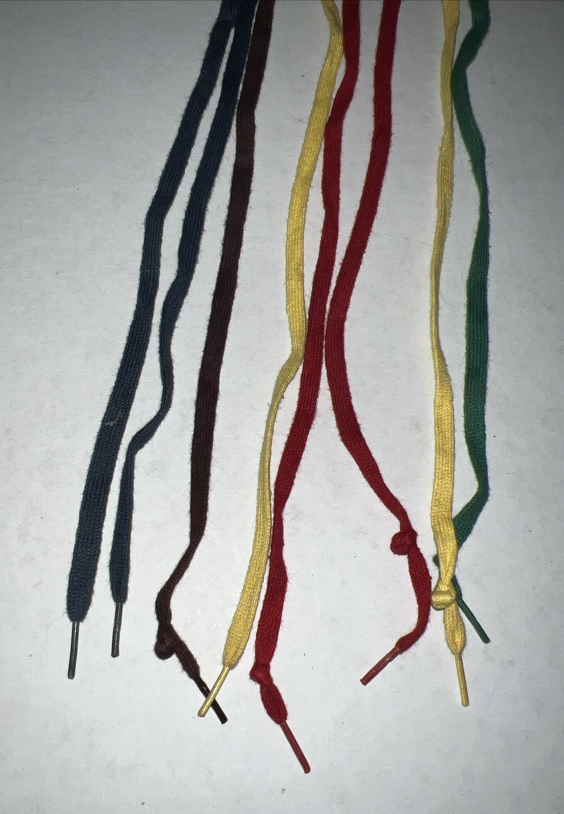 Set Of Lacing Boards 8 Shapes & 8 Laces- -2 Squares,2 Circles,2 Ovals, 2 Flowers