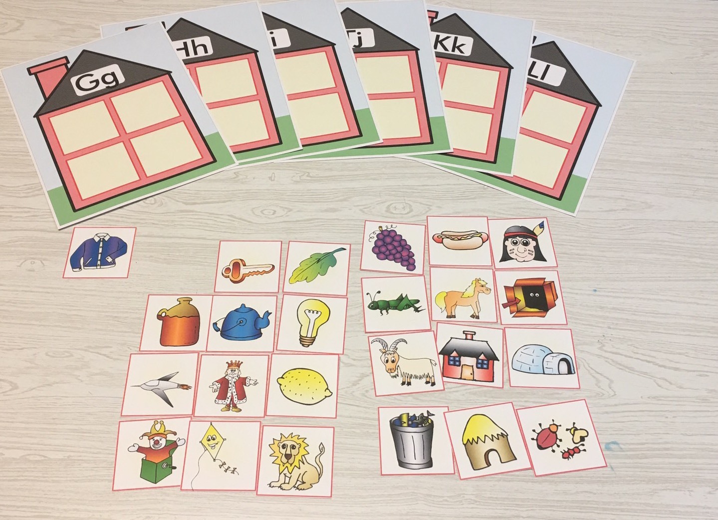 PRINTED Alphabet House Game – Beginning Sounds – Complete Set UNCUT