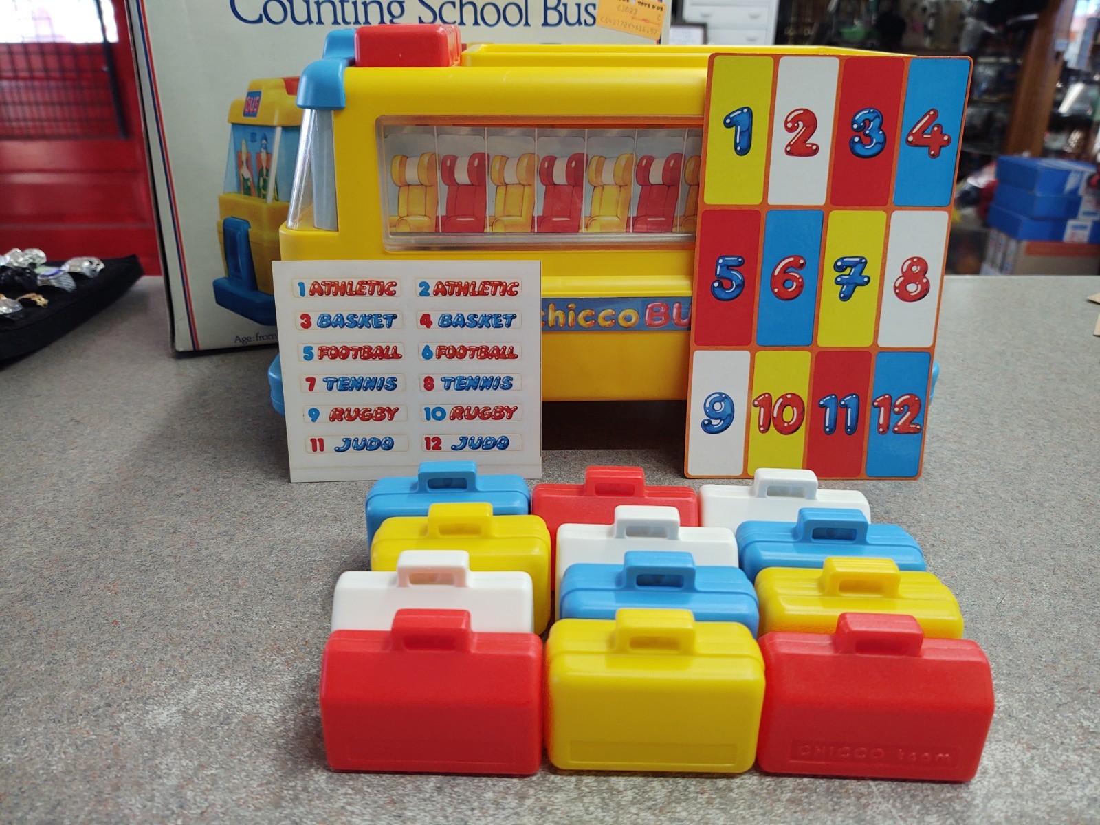 Vintage CHICCO Italy 63023 COUNTING Numbers SCHOOL BUS Complete – Original Box