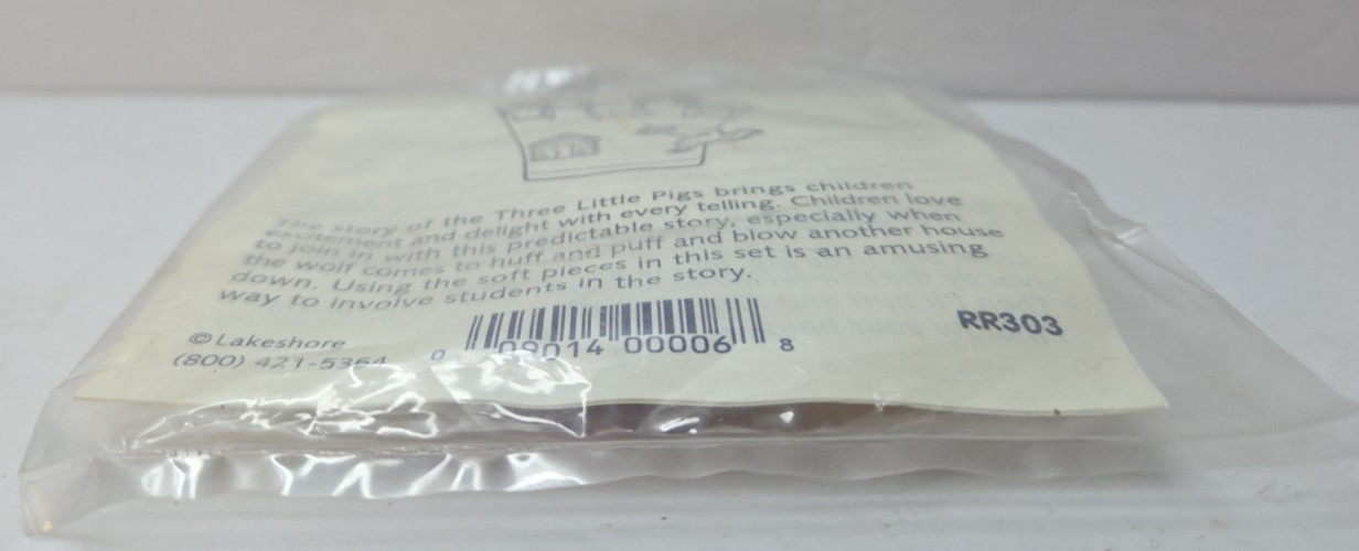 Lakeshore Preschool Storytelling 3 Little Pigs Glove Puppets 1 Set/wo Glove