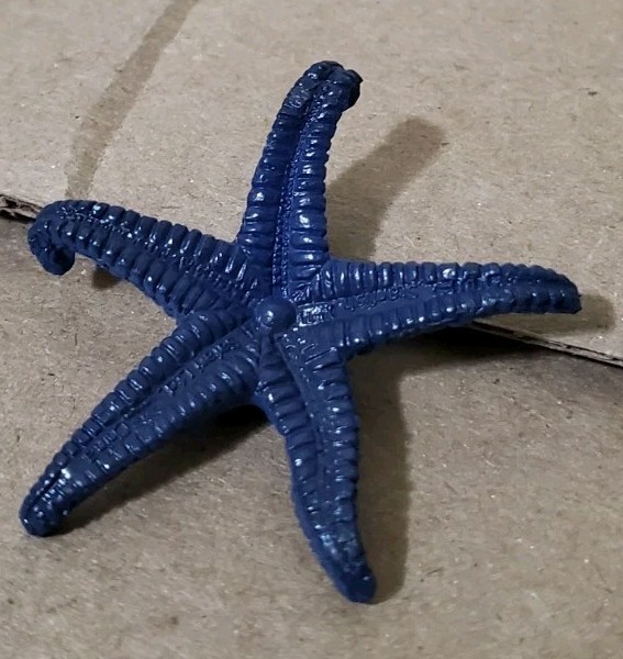 Safari Ltd Blue Sea Star Starfish Figure Ocean Sea Life Toy Collectible