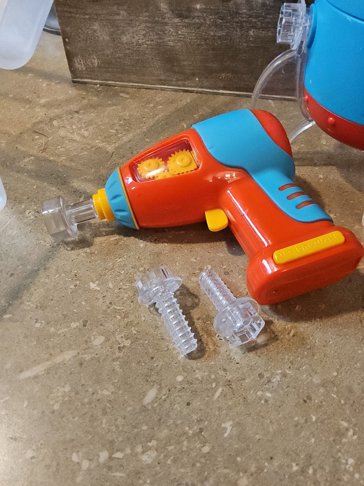 DESIGN & DRILL Bolt Buddies Rocket Creative Play Educational Insights Pre-owned