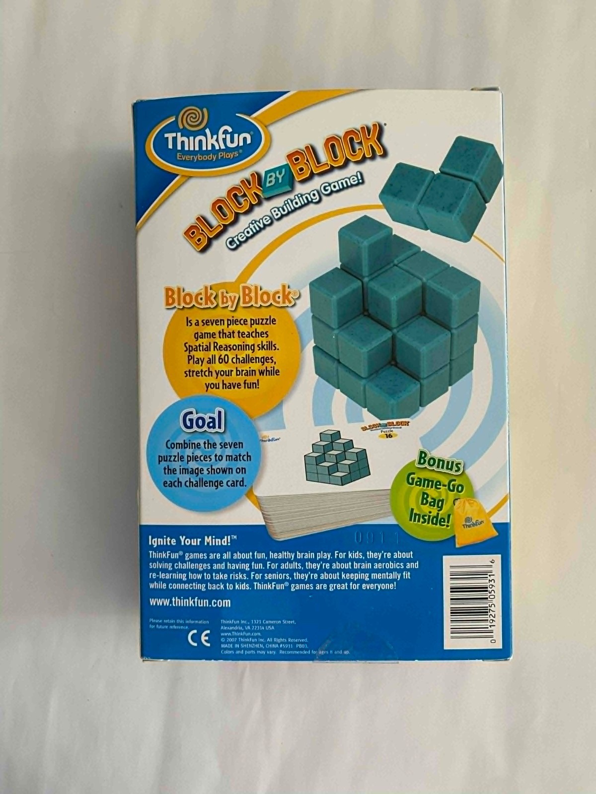 Block By Block Creative Building Game – ThinkFun – Family Fun – NEW ( Open box )
