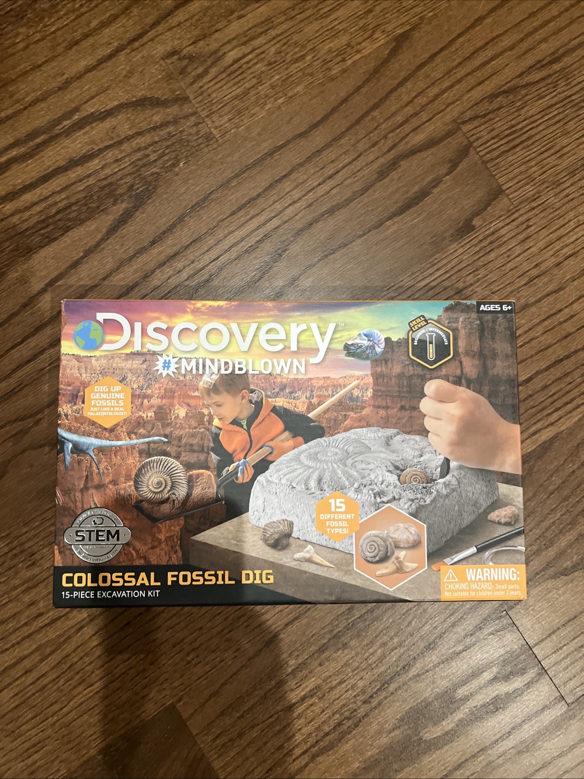 DISCOVERY #Mindblown Colossal Fossil Dig Excavation Kit 15 Different Types NEW