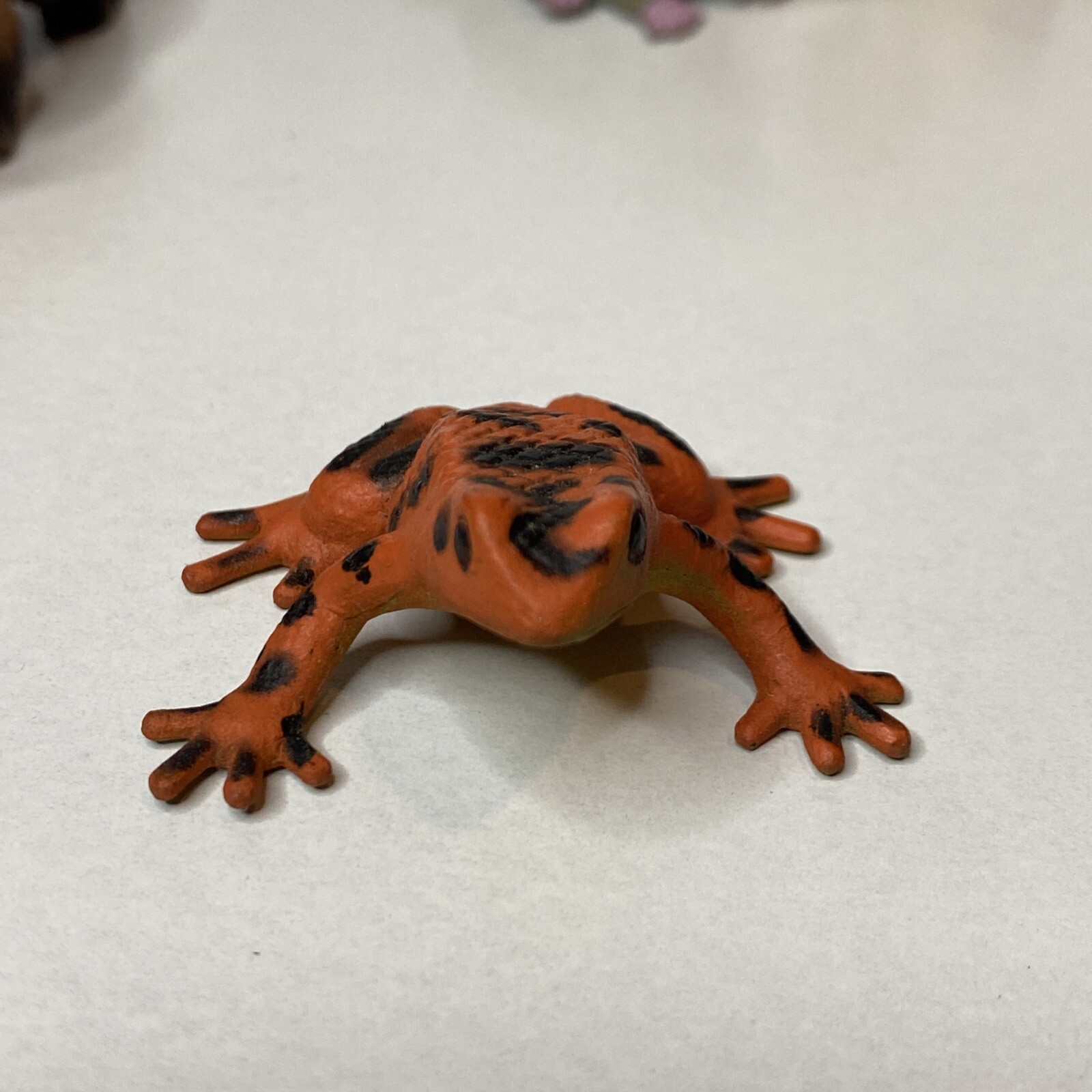 Miniature Figurines x6 Resin Mini Animals Mixture Pre-Owned VGC