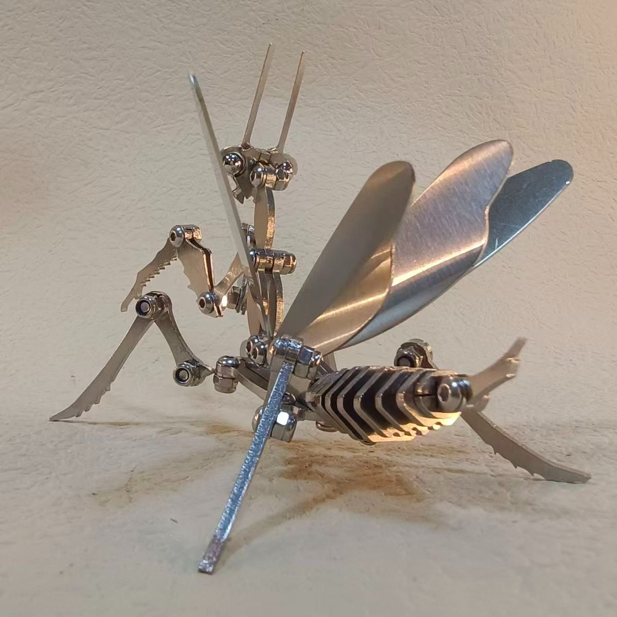Mantis model screw puzzle 3D model stainless steel assembled finished toy