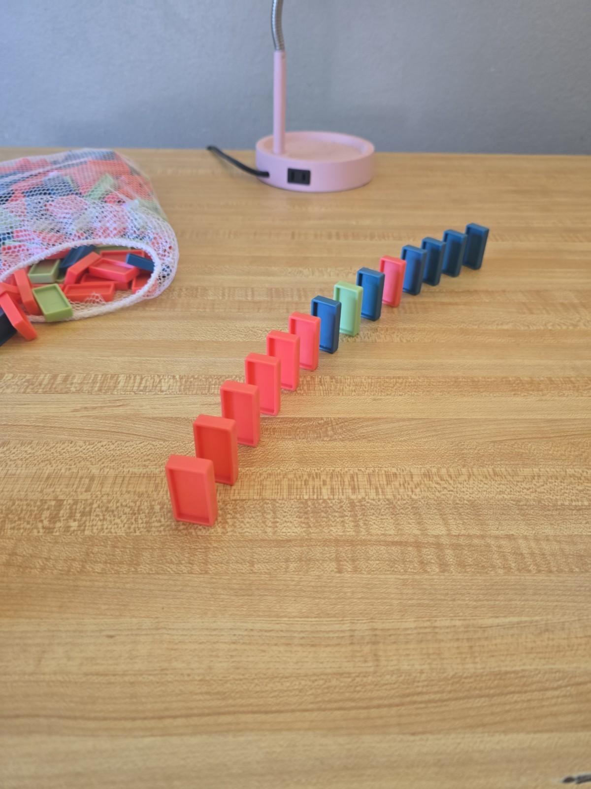 Domino Stacking Train Toy With 250 Domino’s Plus Storage Bag