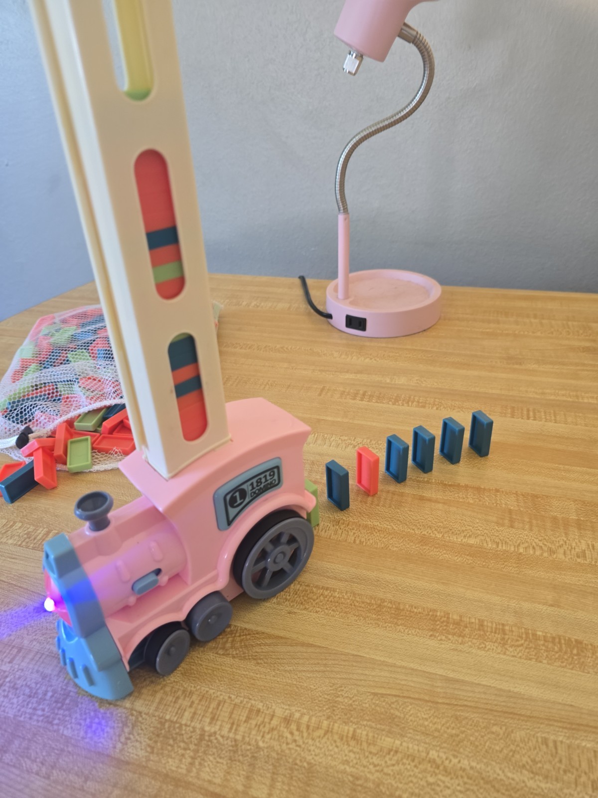 Domino Stacking Train Toy With 250 Domino’s Plus Storage Bag