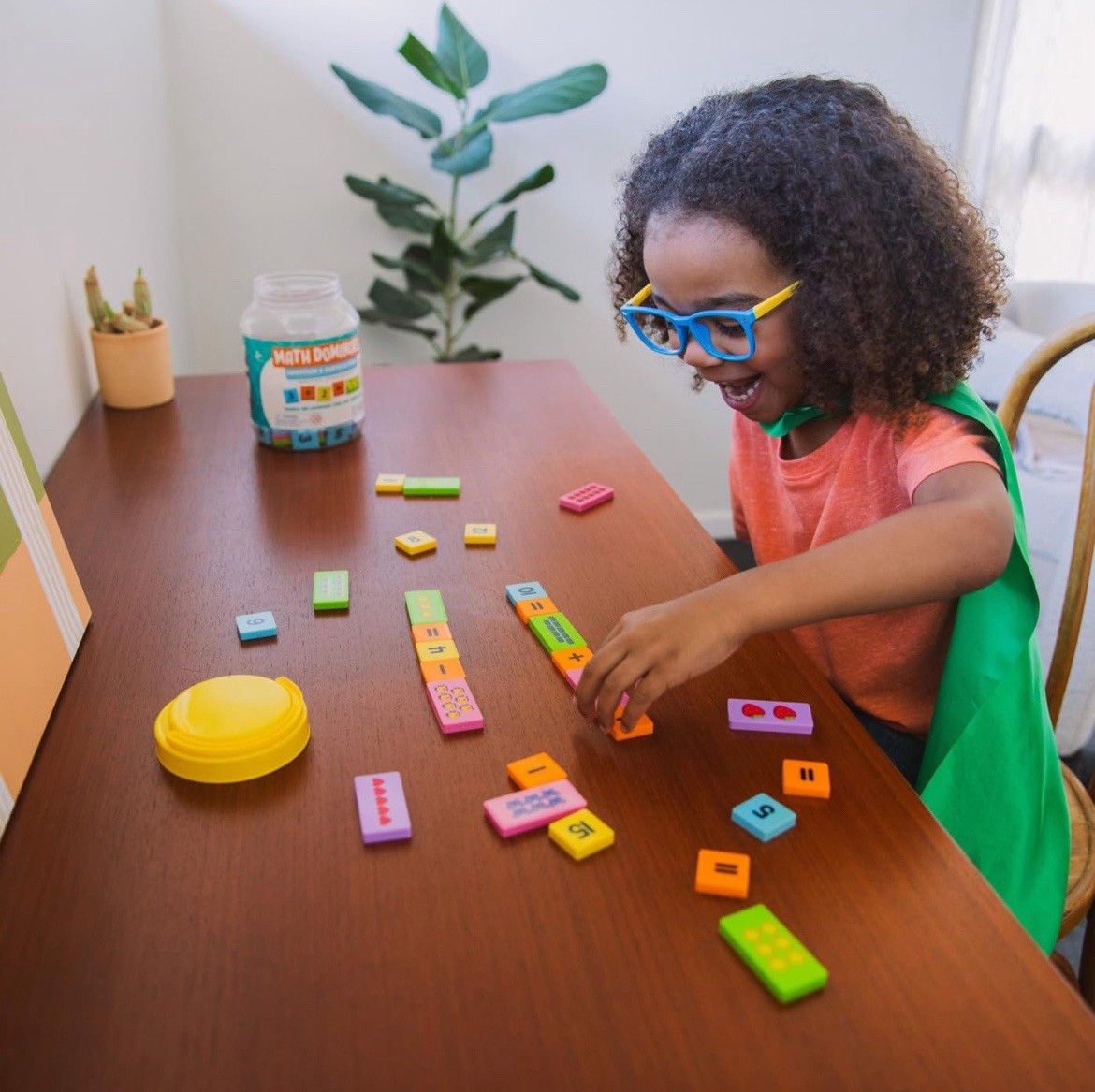Educational Insights -60 Symbol & 40 Pictures Math Dominoes Add & Subtraction