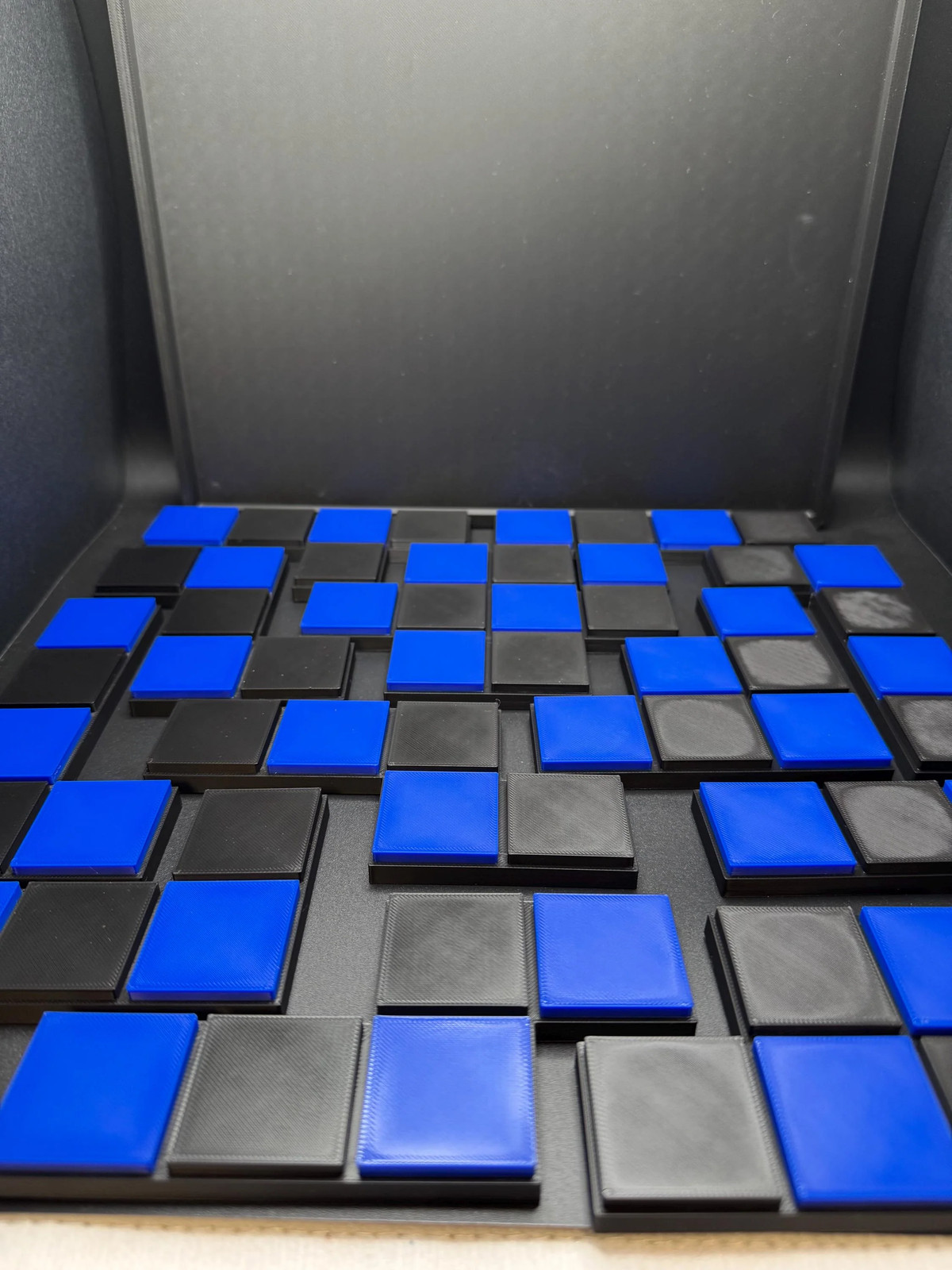 Checkerboard Puzzle – 12 Pieces