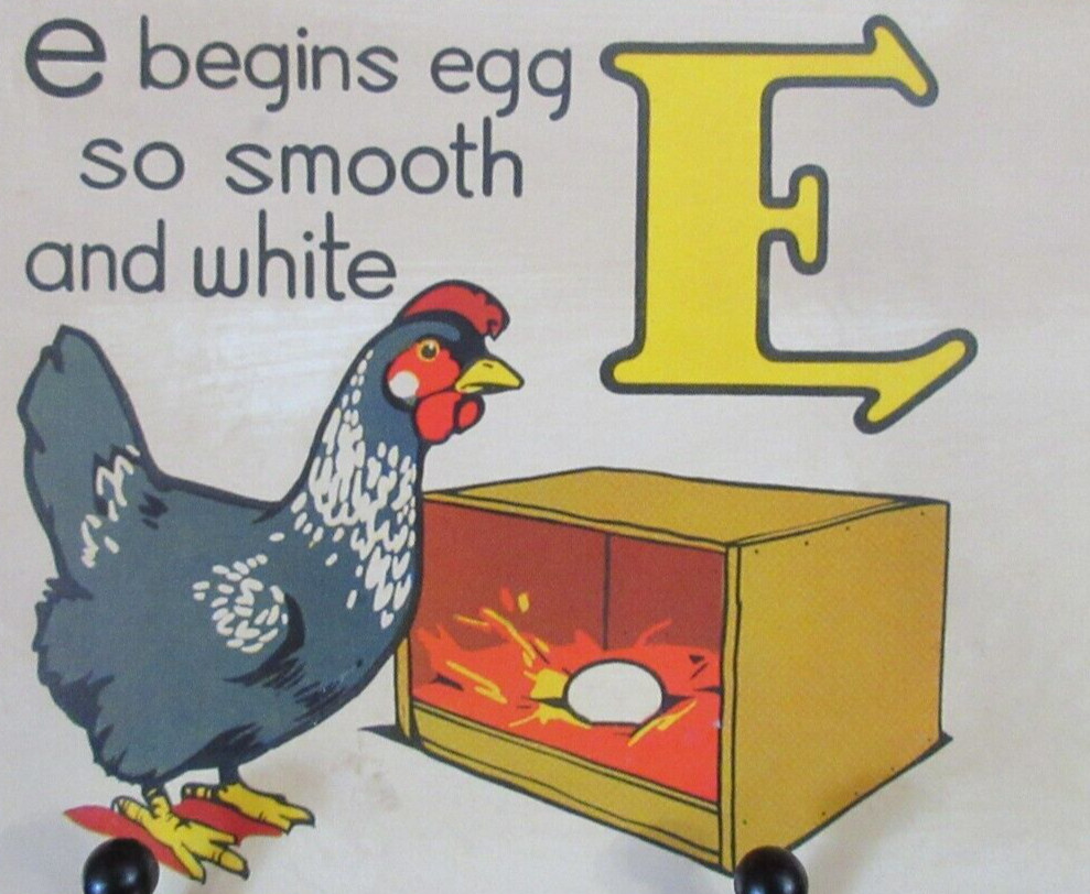 Vintage “E” FLASH Card GRAY CHICKEN & EGG in Laying Box Cardboard 4.5″ x 6.5″
