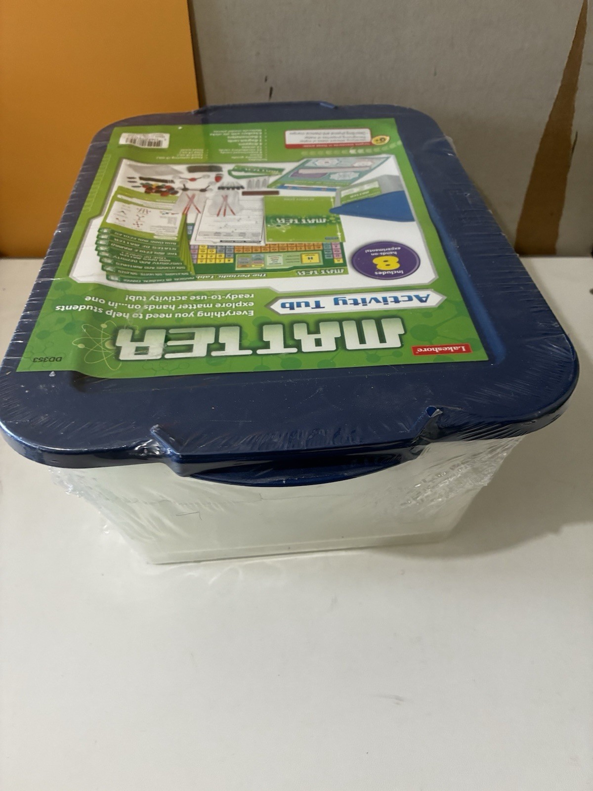 Lakeshore Learning Science DD353 – Matter Activity Tub – Grade 4-6 Ages 9+ – NEW