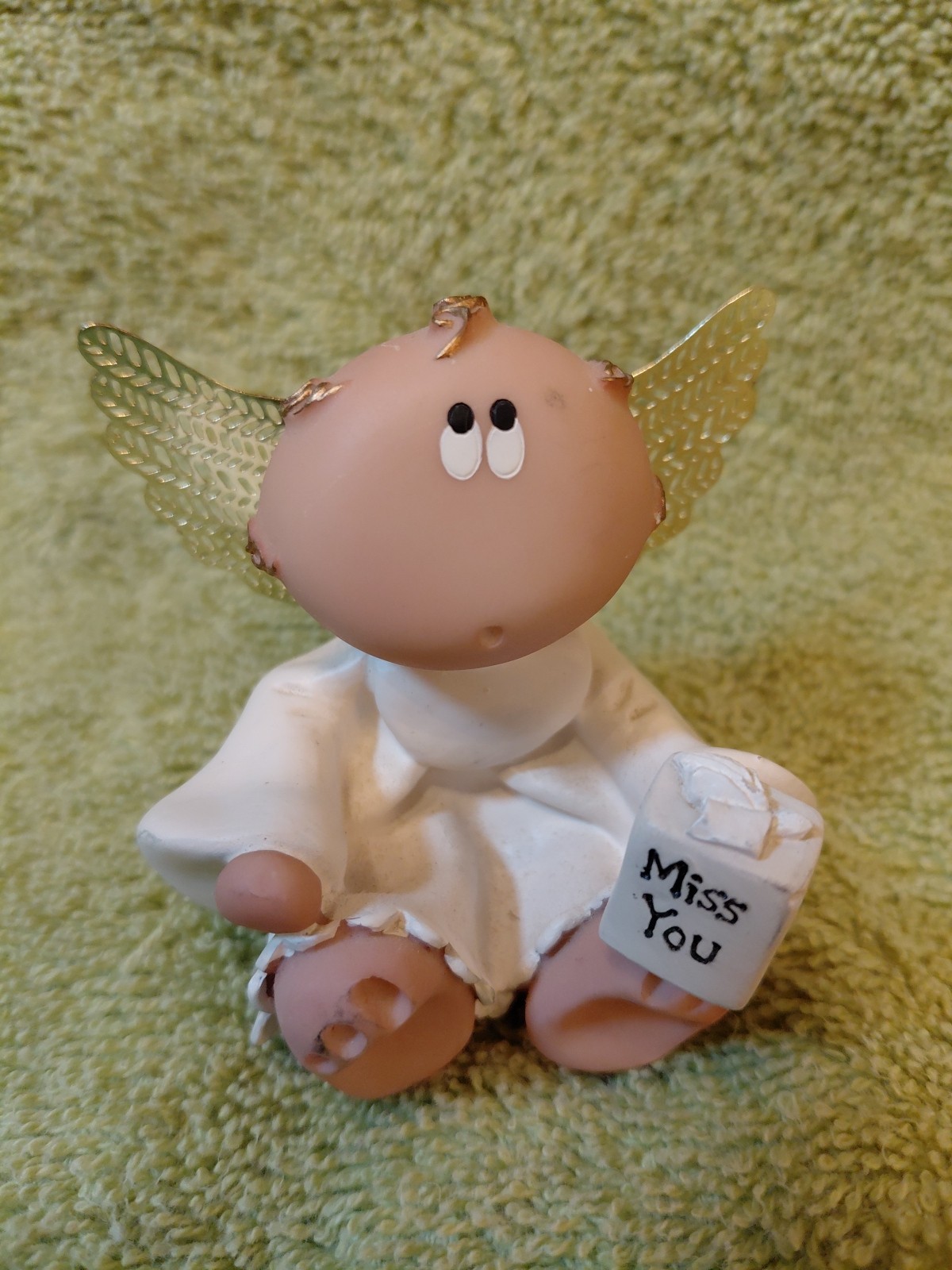 FREE SHIPPING ASSORTED RUSS BERRIE – ANGEL CHEEKS – “Miss You” 2.5″ x 2.5″ GB