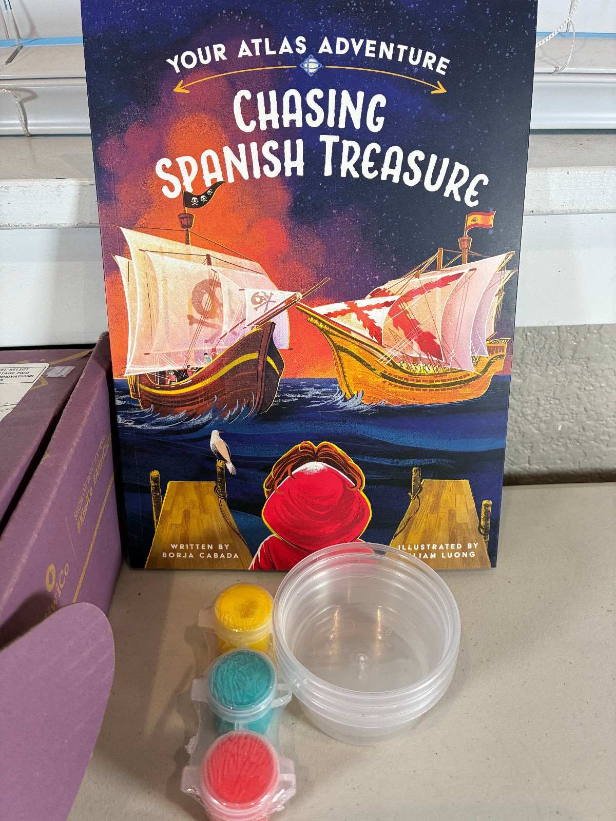 New Open Box Kiwi Co Atlas Crate SPAIN Themed Educational Set Kit 100% Complete