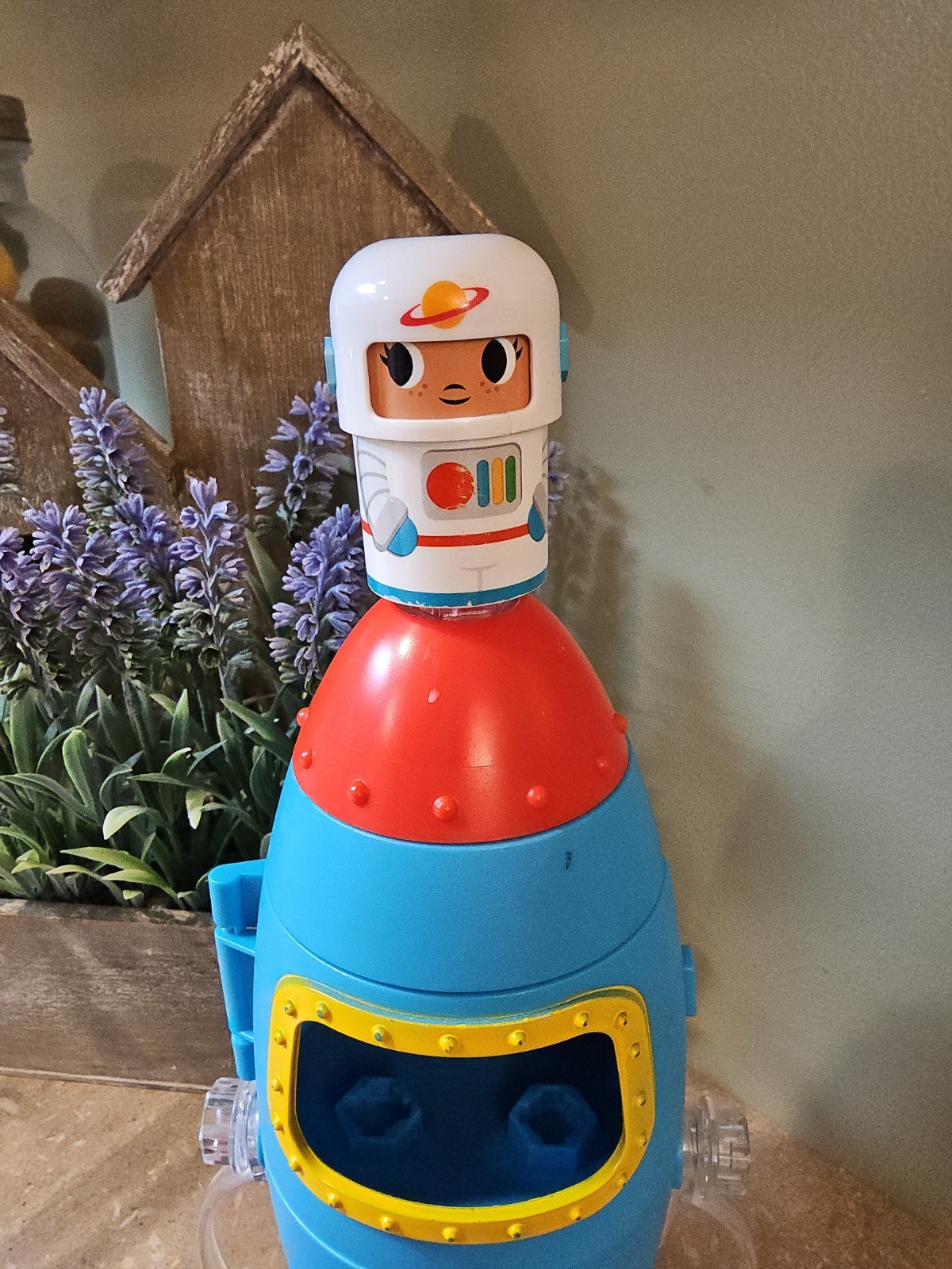 DESIGN & DRILL Bolt Buddies Rocket Creative Play Educational Insights Pre-owned