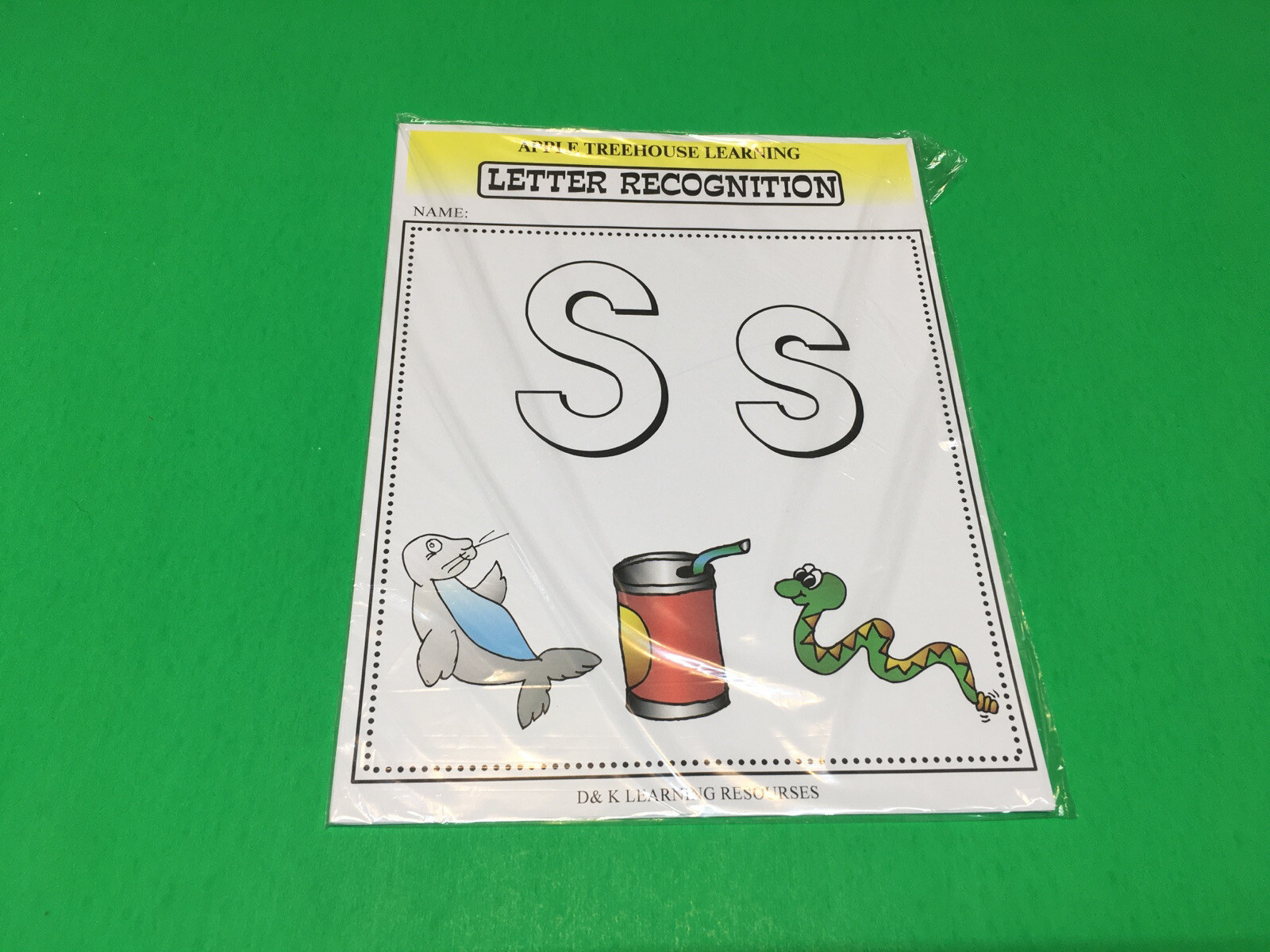 Letter Ss – Apple Treehouse Worksheets – Preschool Teaching supplies 20pgs