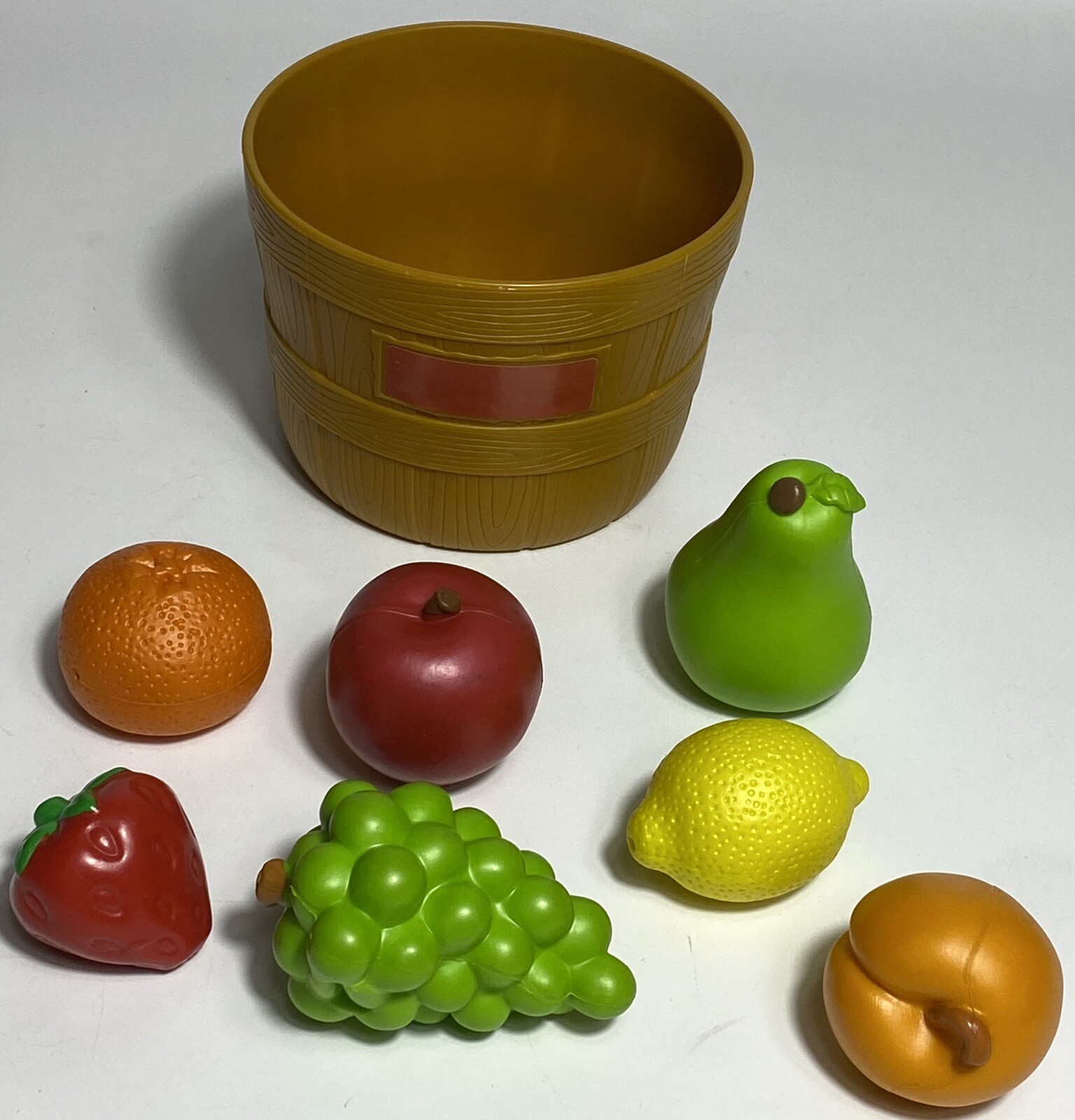 Learning Resources Kitchen Food Farmers Market Sorting Fruit & Vegetable Bushels