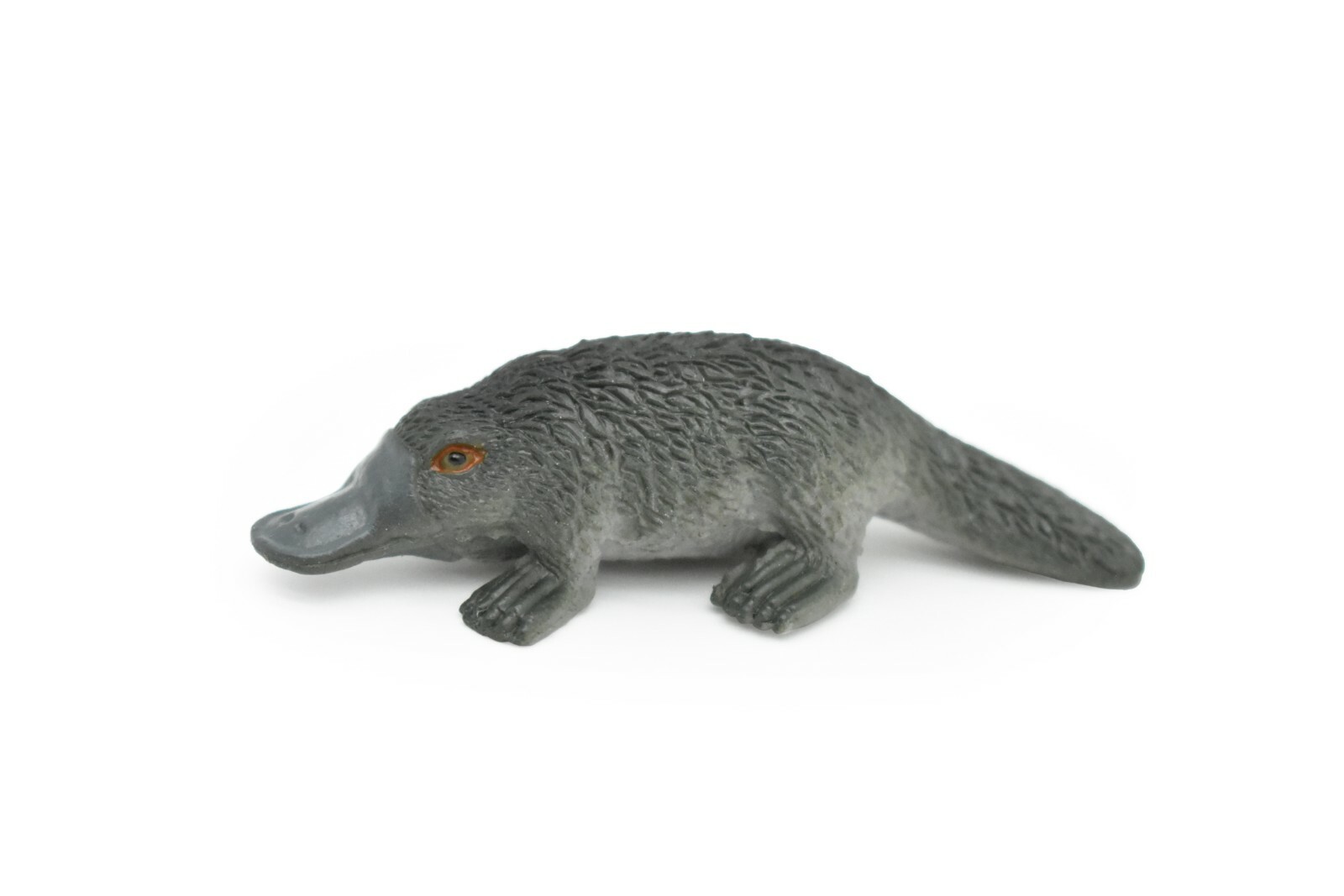 Platypus, Duck Billed, Very Nice Plastic Animal, 2 1/2 ” CWG118 B238