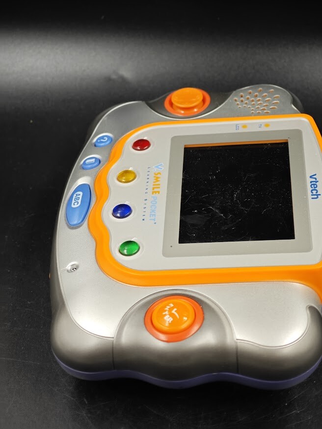 VTech V.Smile Pocket Learning System – Non-Working, Signs of Wear