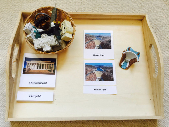 Montessori U.S. monuments 5 Parts Cards with Extra Large Replicas