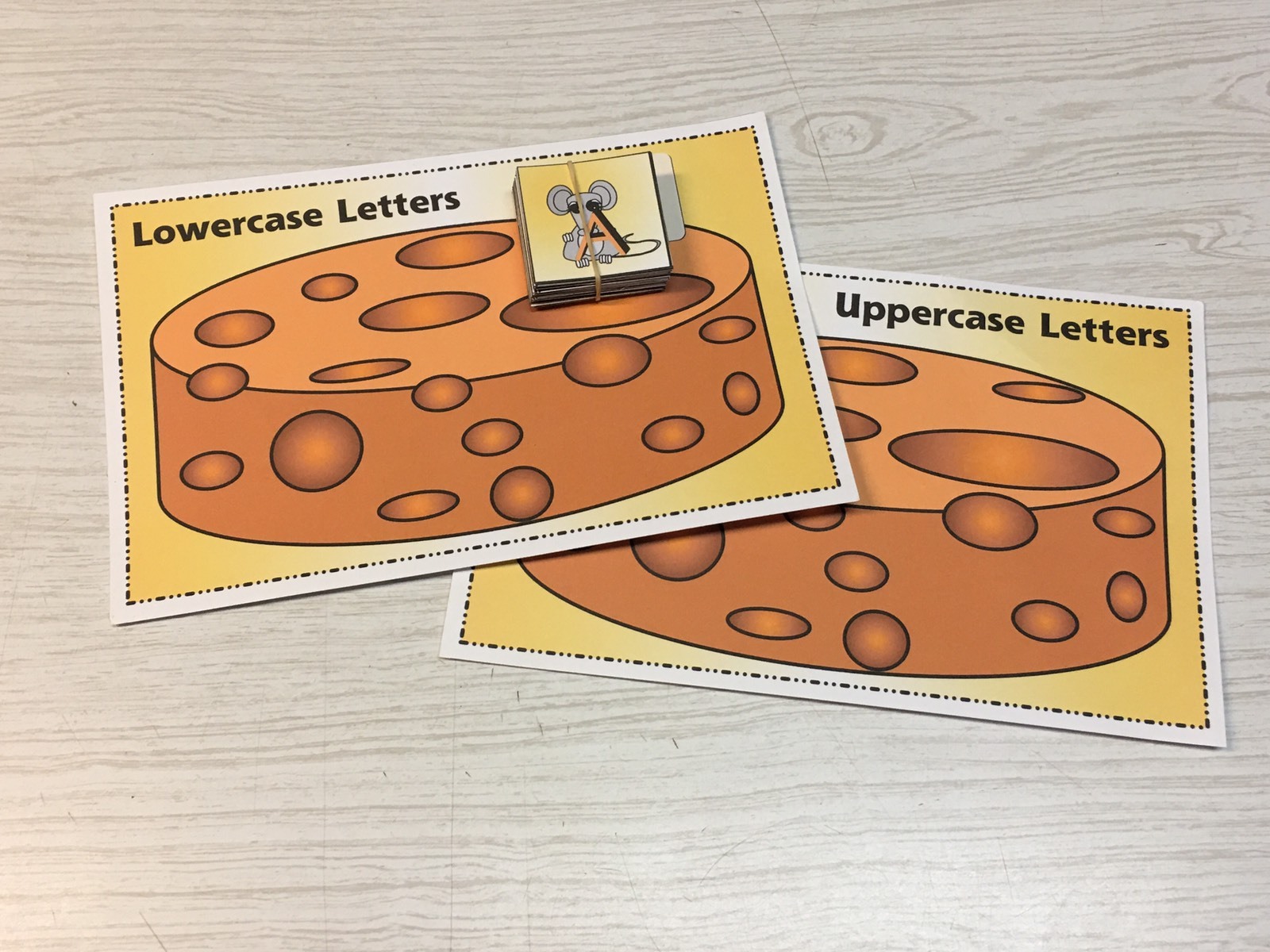 Upper And Lower Case Mouse Sort -Laminated Activity Cards Set