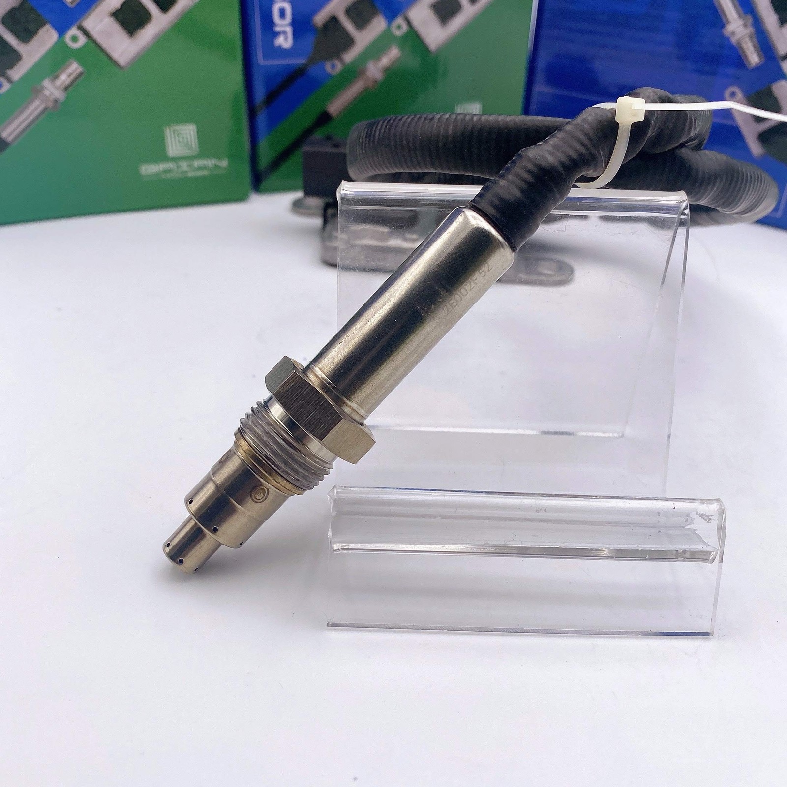 NOx Sensor Fit for Volvo d13 2010-2018 Mack D11 D13 D16 8.9L 10.8L 12.8L 16.1…