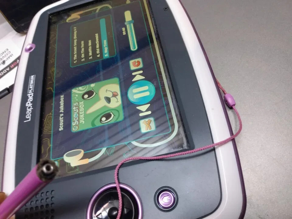 Leap Pad Platinum Kid’s Learning Play Tablet Green Pink Purple