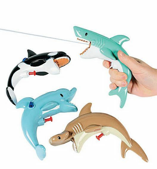 U PICK- Water Pistol Shark Alligator Orca Whale Gator Pool Toy Squirt Gun