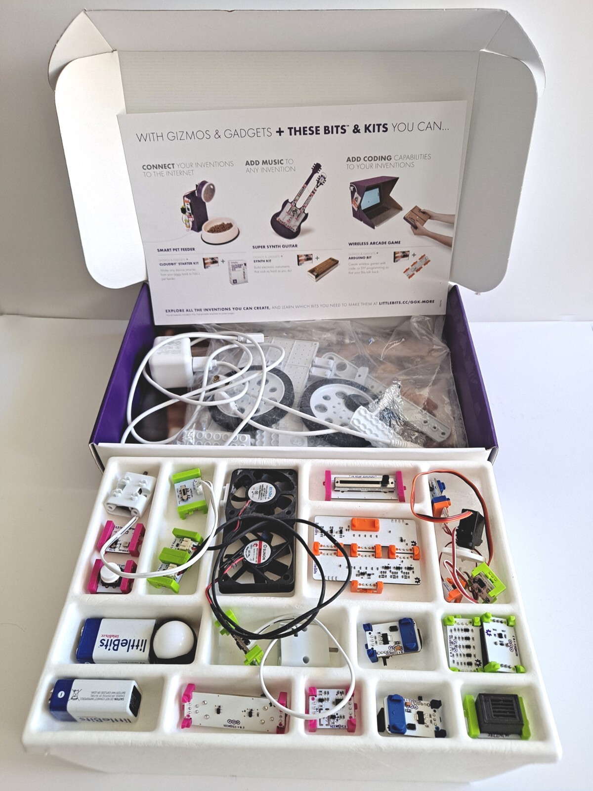 Little Bits Gizmos & Gadgets Kit, STEM – Electronic Bitbot Makers Toy – Open box