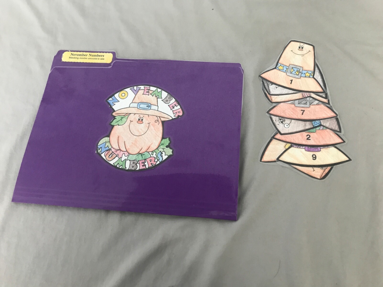 November Numbers! Matching number t Grade K math file folder game