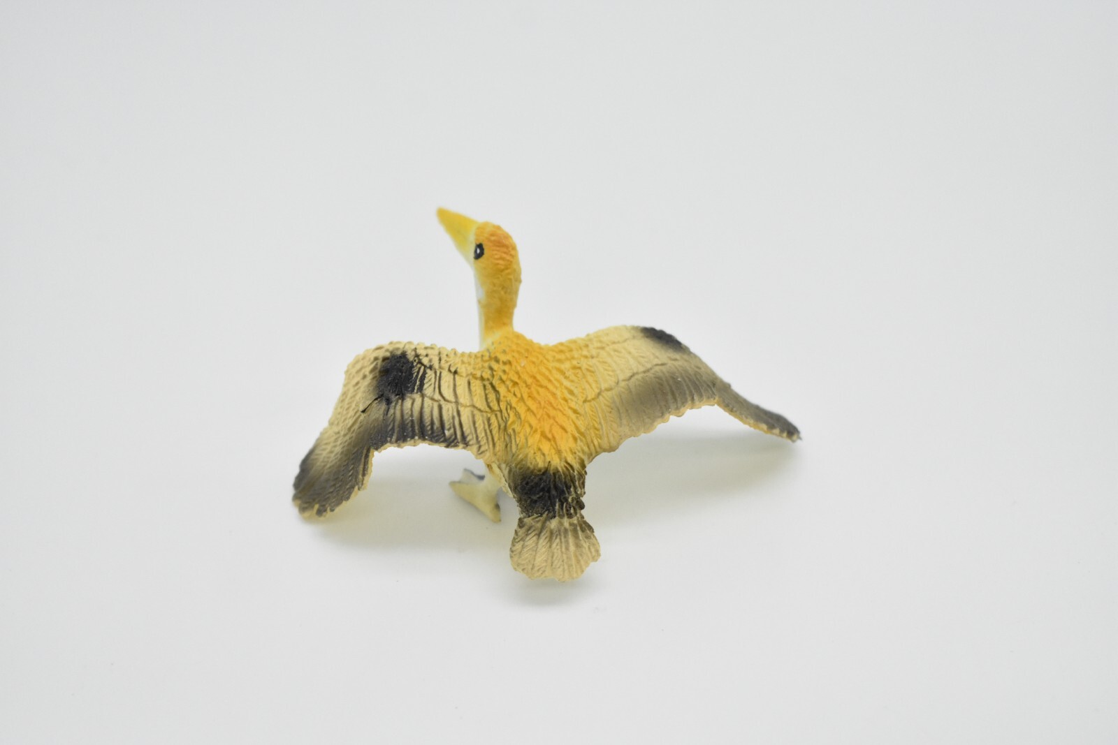 Pelican Toy, Very Nice Rubber Realistic Model 3 1/2″ F608 B132