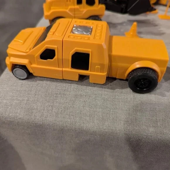 Magnetic adaptable car robotic scientific toys Magnetic Me