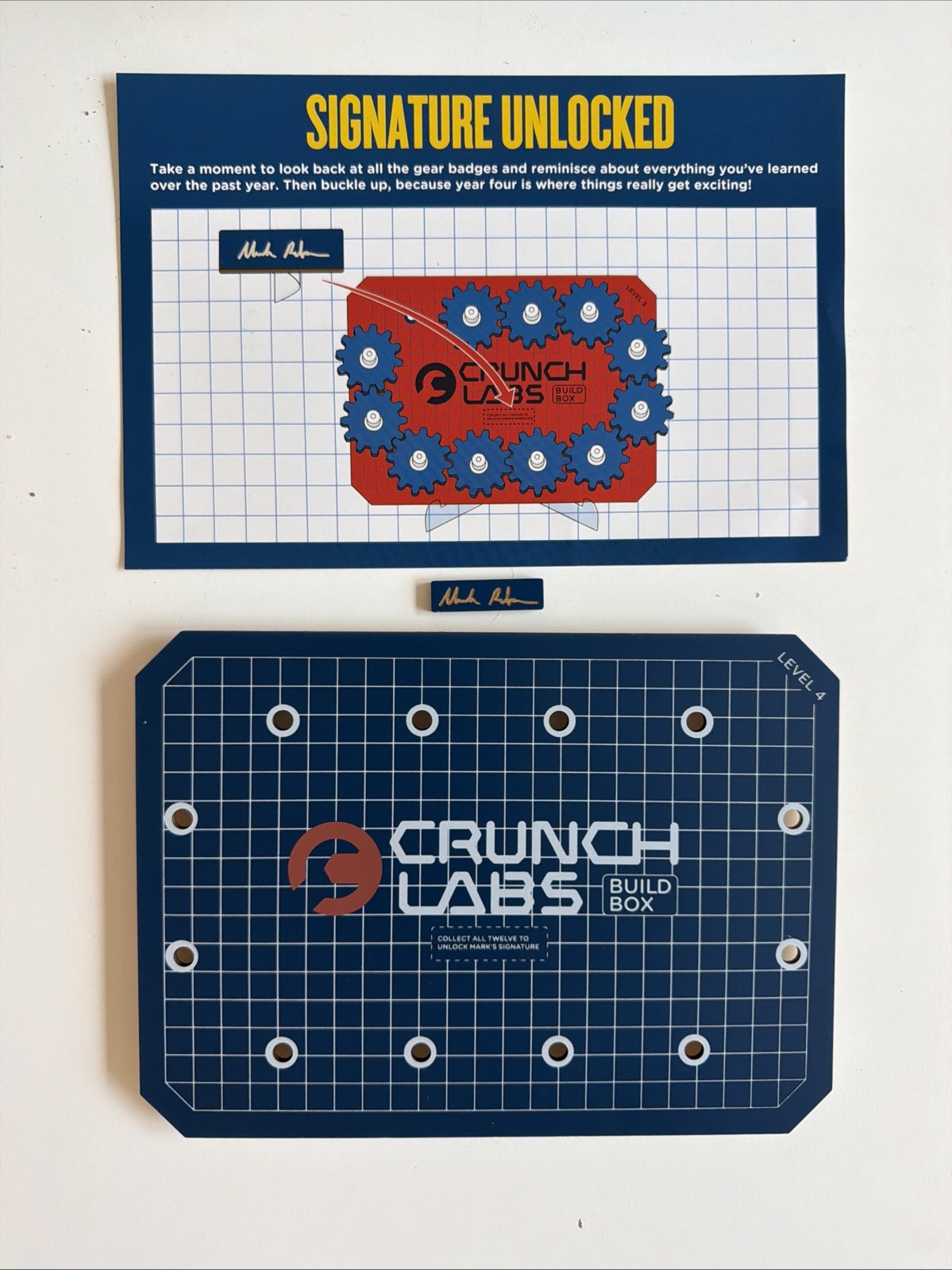 Crunch Labs by Mark Rober Gears Badge Diploma Holder, Signature Piece – Year 4