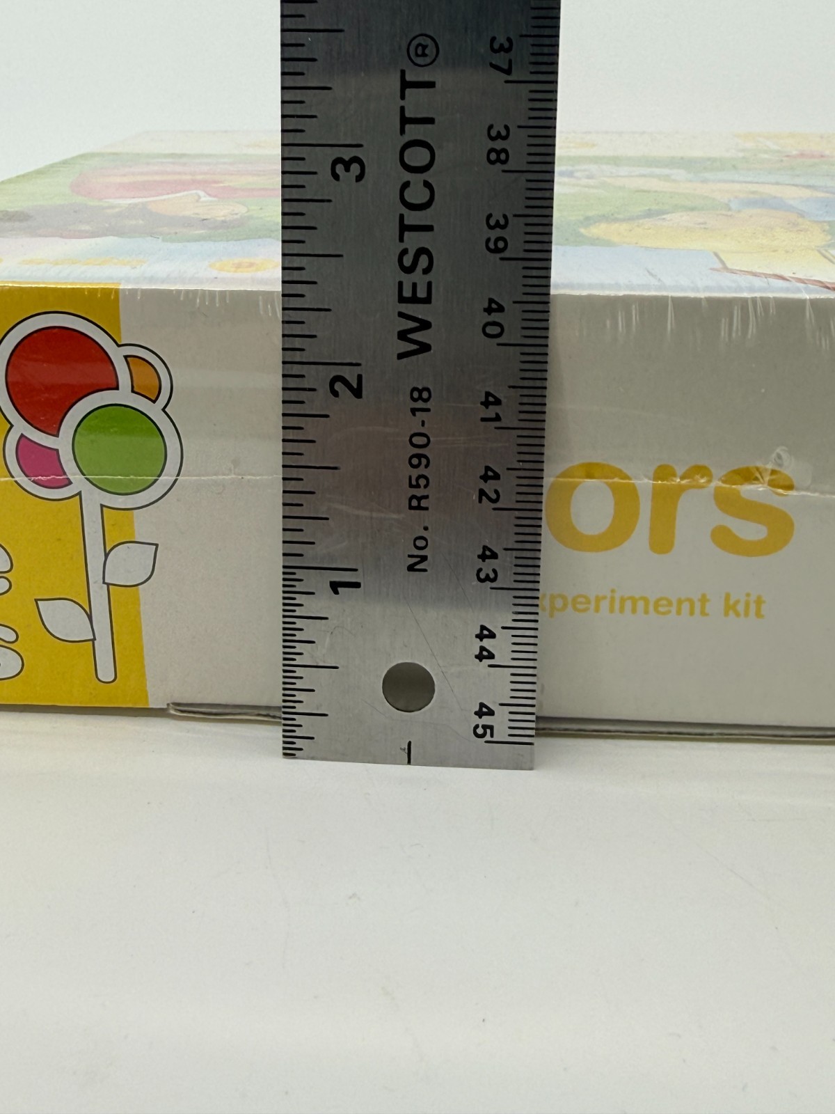 Little Labs COLORS beginner experiment kit NEW SEALED Gift Kids 5 years old plus