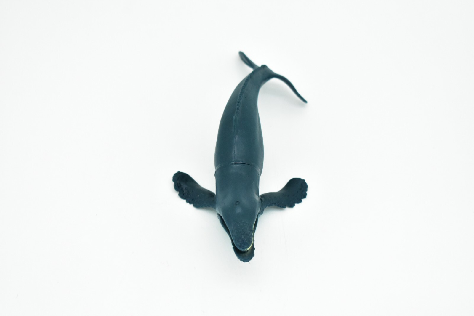 Humpback Whale, Very Nice Plastic Replica 6″ CWG91 B239
