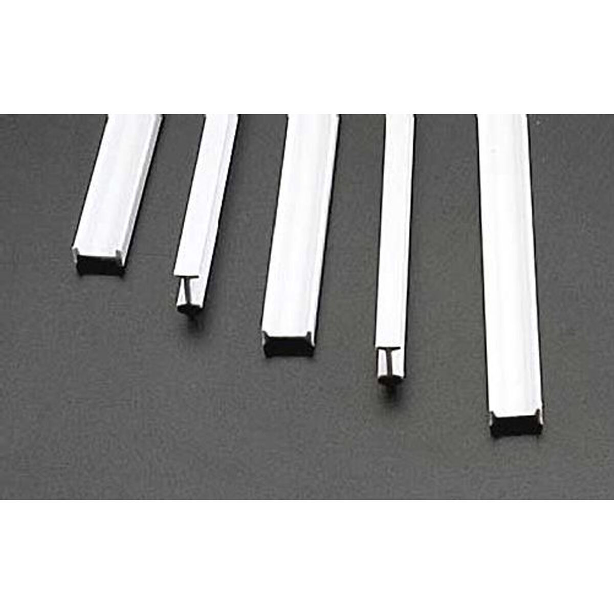Plastruct 90518 BFS-12 White I Beams (5) 3/8″ H x 3/16″ W x .045″ T x 15″ Long
