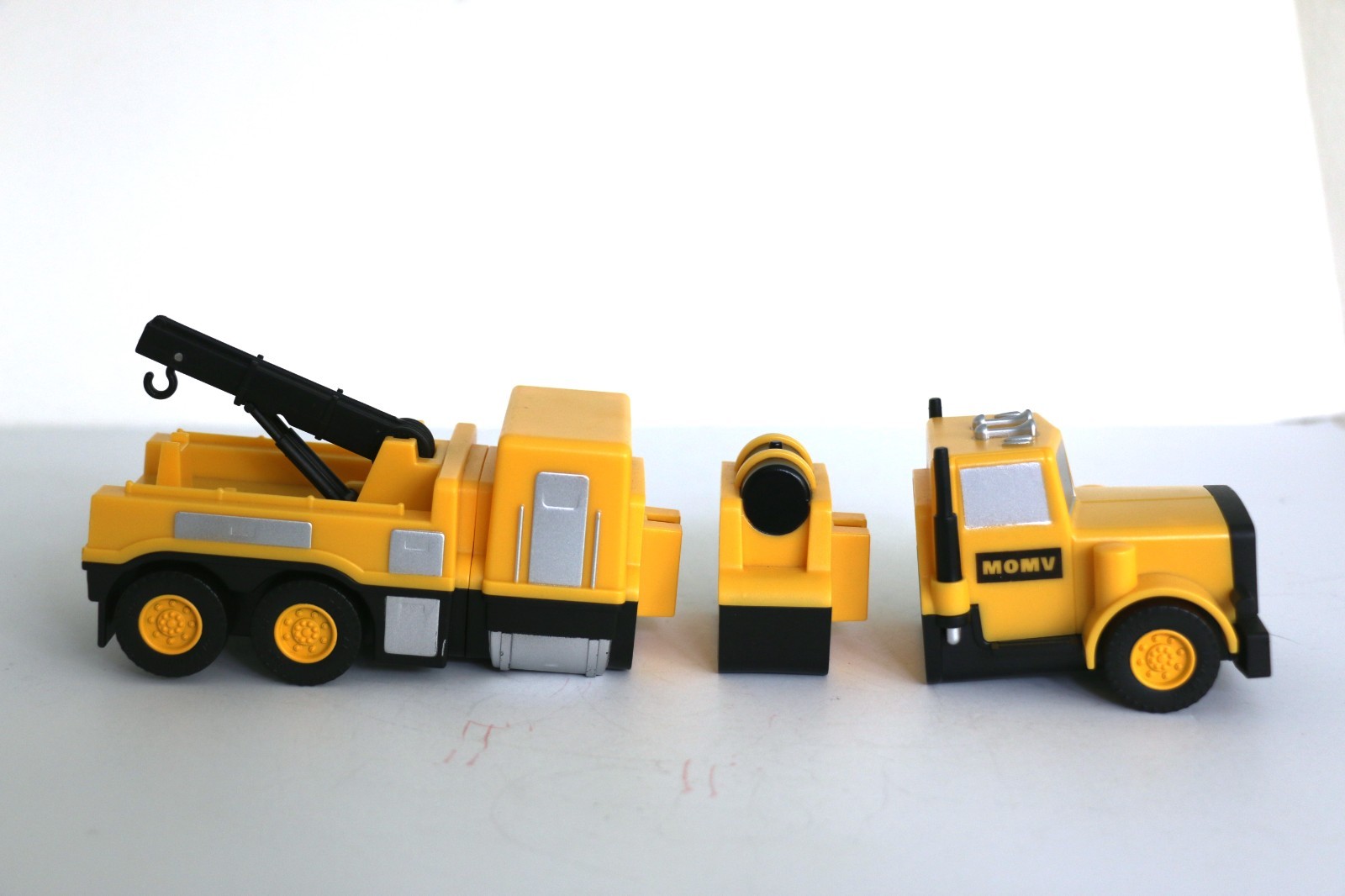 3 POPULAR PLAYTHINGS “MAGNETIC MIX OR MATCH” VEHICLES